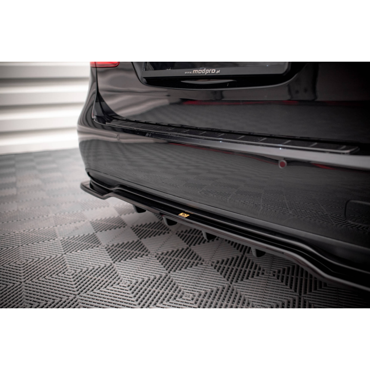 Splitter Tylny (Z Dyfuzorem) Mercedes-Benz B W246 Facelift