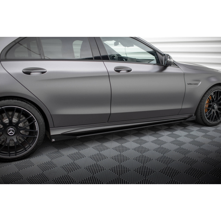 Dokładki progów Street Pro + Flaps Mercedes-AMG C63 Sedan / Estate W205 Facelift