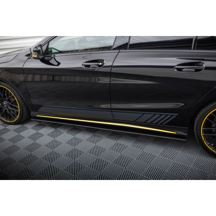 Dokładki progów Street Pro Mercedes-AMG CLA 45 C117 Facelift