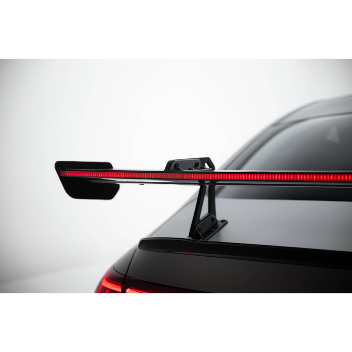 Karbonowy Spoiler Z Górnymi Mocowaniami + LED Mercedes-Benz CLA Coupe C118 / C118 Facelift