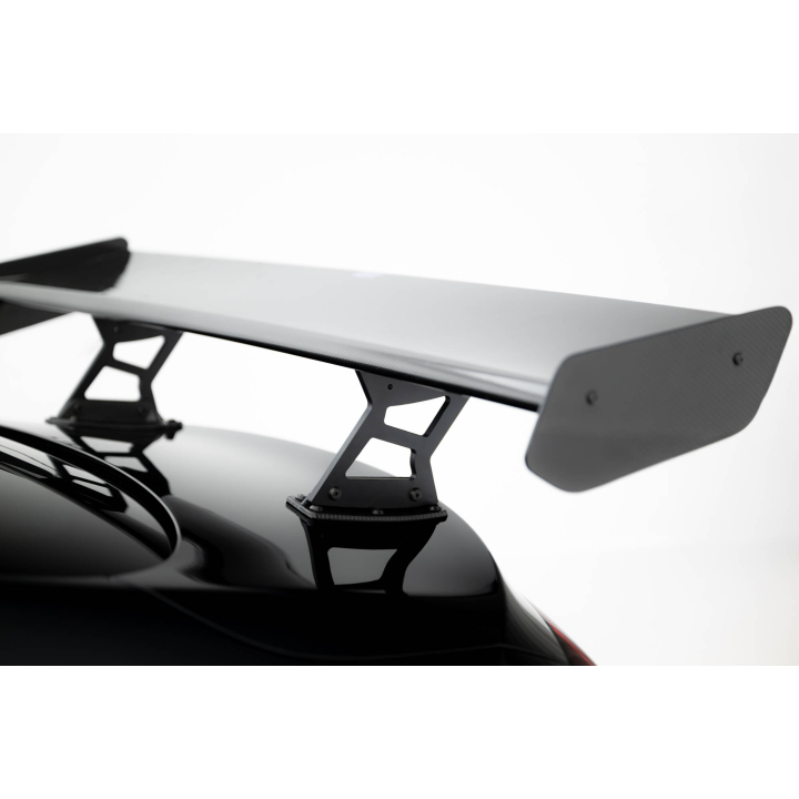 Karbonowy Spoiler V.2 + LED Mercedes-AMG CLE 53 C236