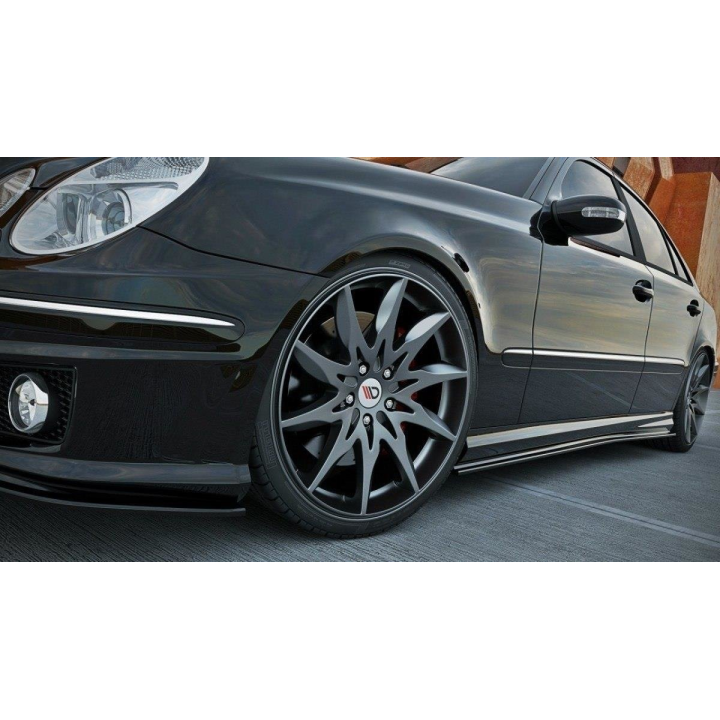 Dokładki Progów Mercedes E-Class W211 AMG