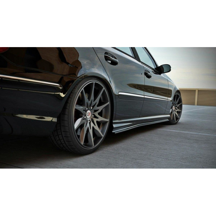 Dokładki Progów Mercedes E-Class W211 AMG