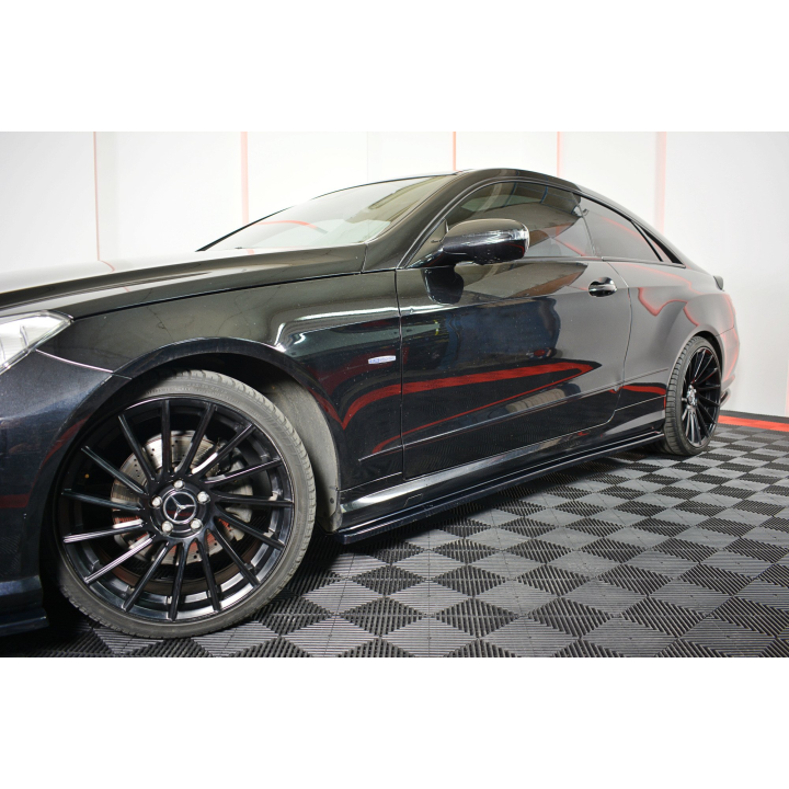 Dokładki Progów Mercedes-Benz E-Class Coupe AMG-Line C207