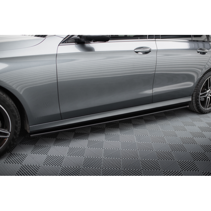 Zestaw Splitterów Mercedes-Benz E Sedan W213 AMG-Line