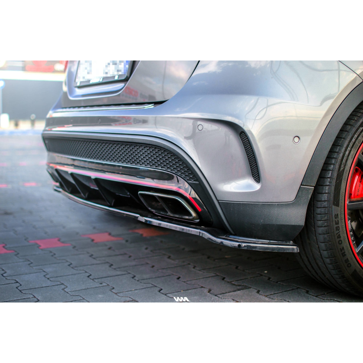 Splitter Tylny Mercedes-Benz GLA 45 AMG